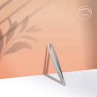 Eyebrow tweezers